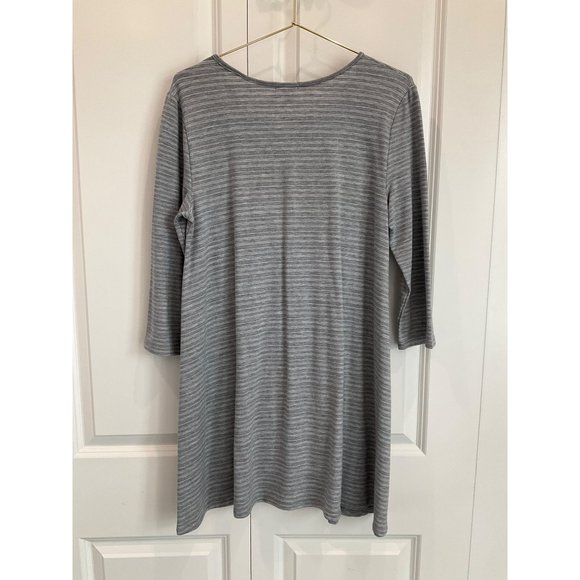 Garnet Hill Women’s SMALL Grey White Striped Seamed Knit Trapeze Dress NEW - Picture 4 of 4